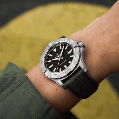 Breitling Avenger Automatik 42mm Herrenuhr Schwarz Leder A17328101B1X1 – Bild 3