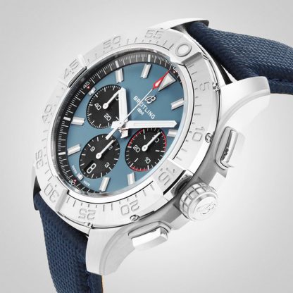Breitling Avenger Chronograph B01 44mm Herrenuhr blau Leder AB0147101C1X1 – Bild 5