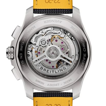 Breitling Avenger Chronograph B01 44mm Herrenuhr schwarzes Leder AB0147101B1X1 – Bild 2