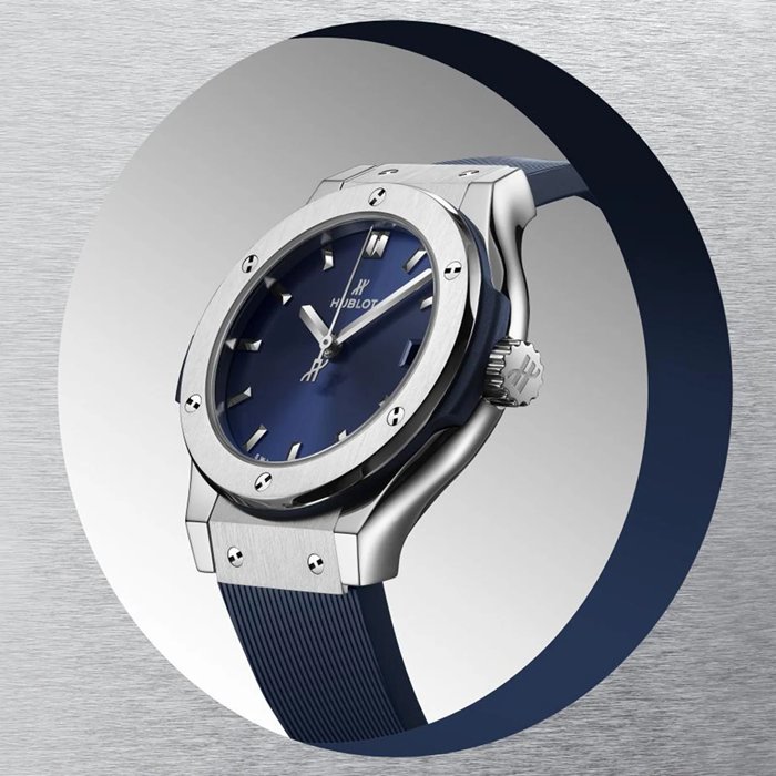 Hublot Classic Fusion Titan Blau 33mm 581.NX.7170.RX.1104 – Bild 3