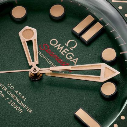 Omega Seamaster Diver 300M 42mm Titanium Herrenuhr grün O21090422010001 – Bild 4