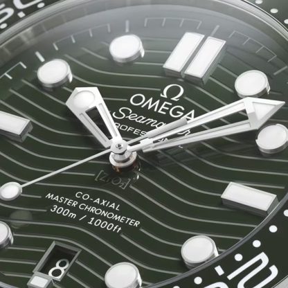 Omega Seamaster Diver 300m Co-Axial Master Chronometer 42mm Herrenuhr Grün O21032422010001 – Bild 3