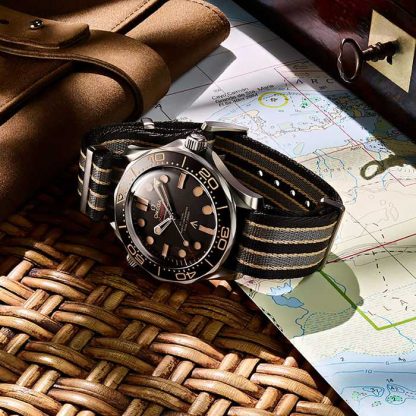 Omega Seamaster Diver 300m James Bond 007 2020 Edition O21092422001001 – Bild 5
