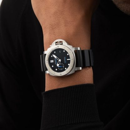 Panerai Submersible 42mm PAM02973 – Bild 3